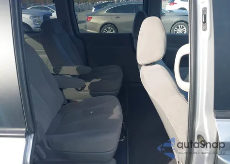 2008 Hyundai Entourage Gls/Limited z USA, uszkodzony, nr VIN KNDMC233286045508